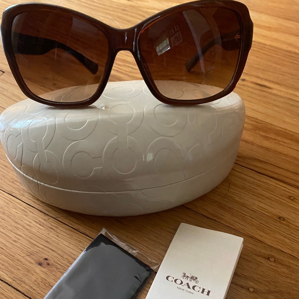 Coach sunglasses with case- Sandra Brown Gradient